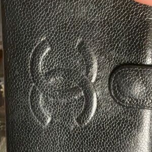 Beautiful Chanelkiss lock  caviar used Luxe wallet reatail $3000